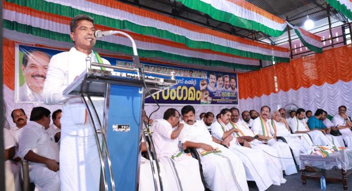 കേന്ദ്ര, സംസ്ഥാന സർക്കാരുകൾ ജനാധിപത്യ ധ്വംസകർ ; ഡോ. വി.കെ അറിവഴകൻ കേന്ദ്ര, സംസ്ഥാന സർക്കാരുകൾ ജനാധിപത്യ ധ്വംസകർ ; ഡോ. വി.കെ അറിവഴകൻ