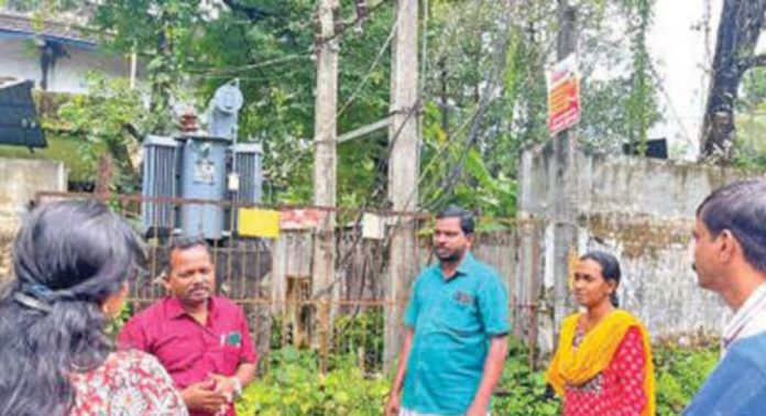 ചുനക്കര ഗവ. ഹയർ സെക്കൻഡറി സ്കൂളിനോടു ചേർന്നുള്ള ട്രാൻസ്ഫോർമർ മാറ്റിസ്ഥാപിക്കാൻ തീരുമാനമായി ചുനക്കര ഗവ. ഹയർ സെക്കൻഡറി സ്കൂളിനോടു ചേർന്നുള്ള ട്രാൻസ്ഫോർമർ മാറ്റിസ്ഥാപിക്കാൻ തീരുമാനമായി