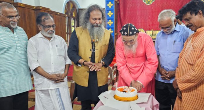 ക്ലിമ്മീസ് തിരുമേനിയുടെ നവതി ആഘോഷത്തിന്റെ ഭാഗമായി ‘പരിസ്ഥിതിപ്രവർത്തക സംഗമം’ നടന്നു ക്ലിമ്മീസ് തിരുമേനിയുടെ നവതി ആഘോഷത്തിന്റെ ഭാഗമായി ‘പരിസ്ഥിതിപ്രവർത്തക സംഗമം’ നടന്നു