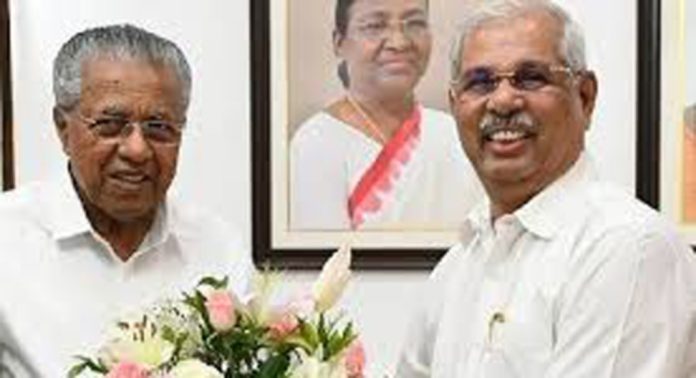 മുഖ്യമന്ത്രി ഗവര്ണര് കൂടിക്കാഴ്ച ഫലം കണ്ടു ; കാവിക്കൊടിയേന്തിയ ഭാരതാംബ’ ചിത്ര വിവാദത്തില് പിടിവാശി ഉപേക്ഷിക്കാന് ഗവര്ണര് തയ്യാര് മുഖ്യമന്ത്രി ഗവര്ണര് കൂടിക്കാഴ്ച ഫലം കണ്ടു ; കാവിക്കൊടിയേന്തിയ ഭാരതാംബ’ ചിത്ര വിവാദത്തില് പിടിവാശി ഉപേക്ഷിക്കാന് ഗവര്ണര് തയ്യാര്