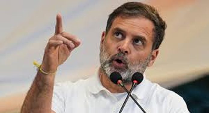 ഒഡിഷയിൽ അധ്യാപകന്റെ പീഡനത്തെ തുടർന്ന് വിദ്യാർഥി മരിച്ച സംഭവത്തിൽ കേന്ദ്ര-സംസ്ഥാന സര്ക്കാറുകളെ വിമർശിച്ച് രാഹുൽ ഗാന്ധി ഒഡിഷയിൽ അധ്യാപകന്റെ പീഡനത്തെ തുടർന്ന് വിദ്യാർഥി മരിച്ച സംഭവത്തിൽ കേന്ദ്ര-സംസ്ഥാന സര്ക്കാറുകളെ വിമർശിച്ച് രാഹുൽ ഗാന്ധി