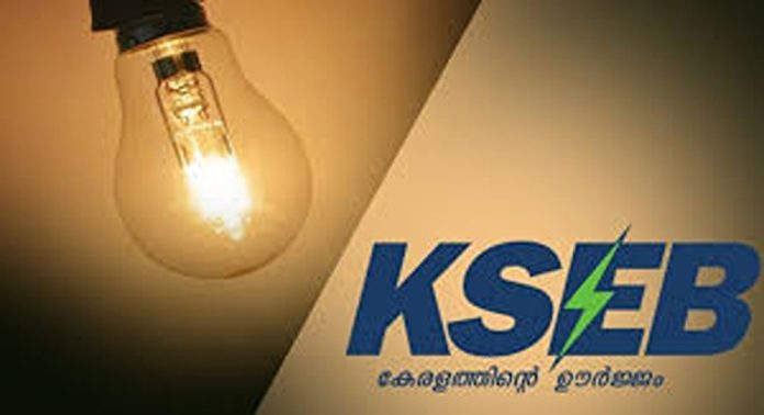 വൈദ്യുതി അപകടങ്ങൾ ഒഴിവാക്കാനായി കെഎസ്ഇബി കവചിത ലൈനുകൾ നിർമിക്കും വൈദ്യുതി അപകടങ്ങൾ ഒഴിവാക്കാനായി കെഎസ്ഇബി കവചിത ലൈനുകൾ നിർമിക്കും