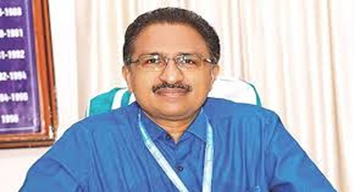 സിൻഡിക്കേറ്റിന്റെ തീരുമാനത്തിന് പിന്നാലെ കേരള സർവകലാശാല രജിസ്ട്രാർ കെ.എസ് അനിൽകുമാർ വീണ്ടും ചുമതലയേറ്റു സിൻഡിക്കേറ്റിന്റെ തീരുമാനത്തിന് പിന്നാലെ കേരള സർവകലാശാല രജിസ്ട്രാർ കെ.എസ് അനിൽകുമാർ വീണ്ടും ചുമതലയേറ്റു