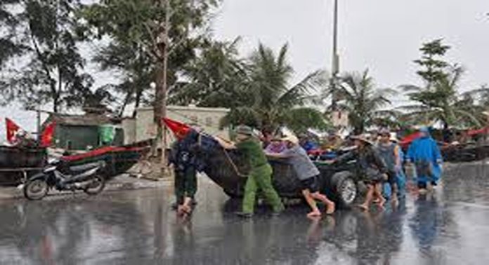 വിഫ ചുഴലിക്കാറ്റ് ചൈന, കൊറിയ, വിയറ്റ്നാം, ഫിലിപ്പീൻസ് എന്നിവിടങ്ങളിൽ ദുരിതം വിതയ്ക്കുന്നു വിഫ ചുഴലിക്കാറ്റ് ചൈന, കൊറിയ, വിയറ്റ്നാം, ഫിലിപ്പീൻസ് എന്നിവിടങ്ങളിൽ ദുരിതം വിതയ്ക്കുന്നു
