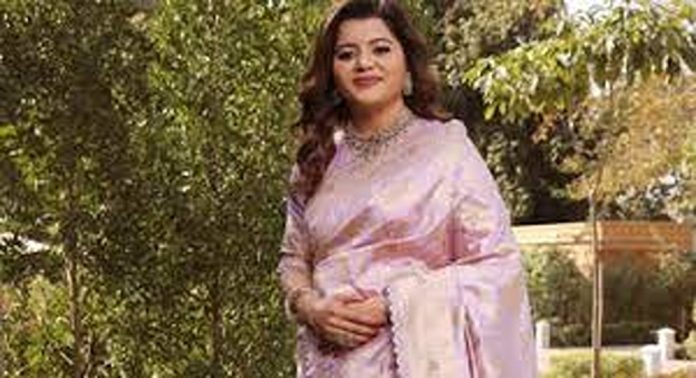 സോഷ്യൽ മീഡിയയിലൂടെ തന്നെ നിരന്തരം അധിക്ഷേപിക്കുന്ന ആളെ വെളിപ്പെടുത്തി നടൻ പൃഥ്വിരാജിന്റെ ഭാര്യ സുപ്രിയ മേനോൻ സോഷ്യൽ മീഡിയയിലൂടെ തന്നെ നിരന്തരം അധിക്ഷേപിക്കുന്ന ആളെ വെളിപ്പെടുത്തി നടൻ പൃഥ്വിരാജിന്റെ ഭാര്യ സുപ്രിയ മേനോൻ