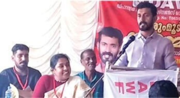 ഡിഎഡബ്ള്യുഎഫ് ചാരുംമൂട് ഏരിയ സമ്മേളനം നടന്നു ഡിഎഡബ്ള്യുഎഫ് ചാരുംമൂട് ഏരിയ സമ്മേളനം നടന്നു