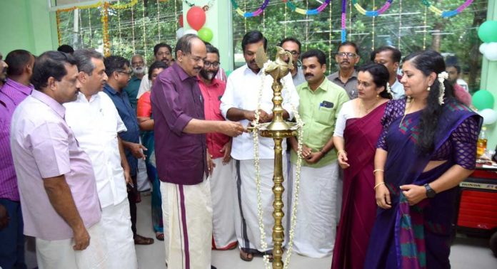 ഓണക്കാലത്ത് സപ്ലൈകോ ഔട്ട്ലെറ്റ് വഴി സുലഭമായി അരി വിതരണം നടത്തും ; മന്ത്രി ജി ആർ അനിൽ ഓണക്കാലത്ത് സപ്ലൈകോ ഔട്ട്ലെറ്റ് വഴി സുലഭമായി അരി വിതരണം നടത്തും ; മന്ത്രി ജി ആർ അനിൽ