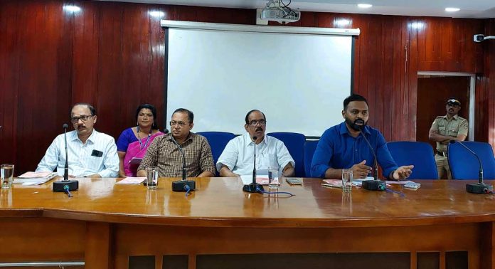 ഉപഭോക്തൃ സംരക്ഷണ സമിതി ബോധവല്കരണ ക്ലാസ് സംഘടിപ്പിച്ചു ഉപഭോക്തൃ സംരക്ഷണ സമിതി ബോധവല്കരണ ക്ലാസ് സംഘടിപ്പിച്ചു