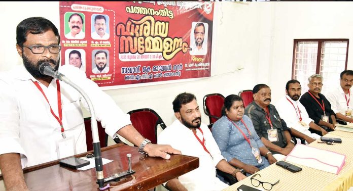 ഷോപ്പ്സ് യൂണിയൻ (സി ഐ ടി യു ) ഏരിയ സമ്മേളനങ്ങൾ ആരംഭിച്ചു ഷോപ്പ്സ് യൂണിയൻ (സി ഐ ടി യു ) ഏരിയ സമ്മേളനങ്ങൾ ആരംഭിച്ചു
