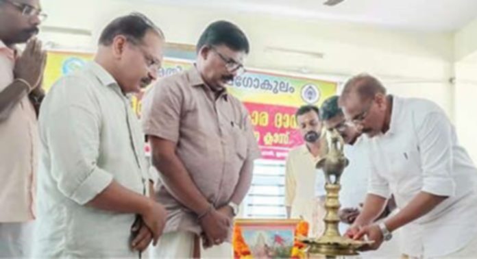 ഇലന്തൂർ പഞ്ചായത്തിലെ ഉന്നതവിജയം നേടിയ വിദ്യാർഥികളെ സേവാഭാരതിയും ബാലഗോകുലവും ചേർന്ന് അനുമോദിച്ചു ഇലന്തൂർ പഞ്ചായത്തിലെ ഉന്നതവിജയം നേടിയ വിദ്യാർഥികളെ സേവാഭാരതിയും ബാലഗോകുലവും ചേർന്ന് അനുമോദിച്ചു