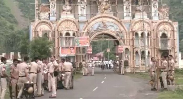 ബ്രിജ് മണ്ഡൽ ജലാഭിഷേക് യാത്ര ; ഹരിയാനയിലെ നൂഹ് ജില്ലയിൽ ഇൻ്റർനെറ്റിന് വിലക്ക് ബ്രിജ് മണ്ഡൽ ജലാഭിഷേക് യാത്ര ; ഹരിയാനയിലെ നൂഹ് ജില്ലയിൽ ഇൻ്റർനെറ്റിന് വിലക്ക്
