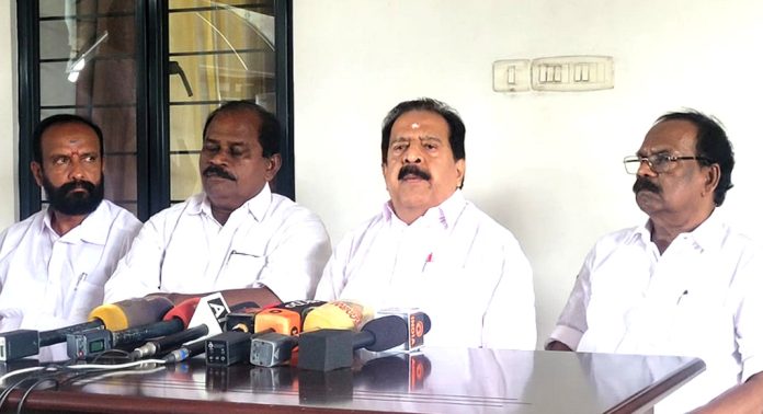 ആരോഗ്യ – വൈദ്യുതി മേഖലകളിൽ പിണറായി സർക്കാർ സമ്പൂർണ്ണ പരാജയം : രമേശ് ചെന്നിത്തല ആരോഗ്യ – വൈദ്യുതി മേഖലകളിൽ പിണറായി സർക്കാർ സമ്പൂർണ്ണ പരാജയം : രമേശ് ചെന്നിത്തല
