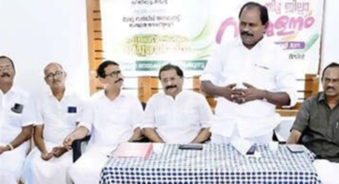 ജില്ലയുടെ പൊതു ആരോഗ്യമേഖല തകർത്തതിന് സർക്കാരും ജില്ലാ ഭരണകൂടവും മറുപടി പറയണം ; കെപിസിസി വിചാർ വിഭാഗ് ജില്ലാ സമ്മേളനം ജില്ലയുടെ പൊതു ആരോഗ്യമേഖല തകർത്തതിന് സർക്കാരും ജില്ലാ ഭരണകൂടവും മറുപടി പറയണം ; കെപിസിസി വിചാർ വിഭാഗ് ജില്ലാ സമ്മേളനം