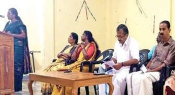 ഫിഷറീസ് വകുപ്പിന്റെ നേതൃത്വത്തിൽ മാവേലിക്കര ബ്ലോക്കുതല മത്സ്യക്കർഷക ദിനം ആചരിച്ചു ഫിഷറീസ് വകുപ്പിന്റെ നേതൃത്വത്തിൽ മാവേലിക്കര ബ്ലോക്കുതല മത്സ്യക്കർഷക ദിനം ആചരിച്ചു