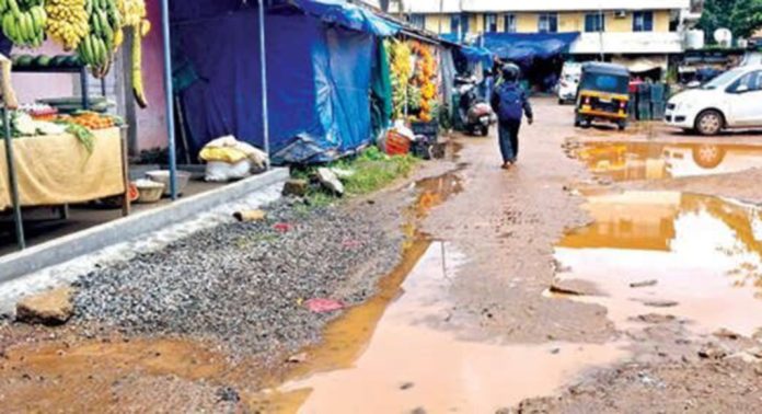രാമപുരം ചന്ത പൊളിച്ചിട്ട് വര്ഷങ്ങള് ; പുതിയ ചന്തയ്ക്കായി കാത്തിരിപ്പ് തുടരുന്നു രാമപുരം ചന്ത പൊളിച്ചിട്ട് വര്ഷങ്ങള് ; പുതിയ ചന്തയ്ക്കായി കാത്തിരിപ്പ് തുടരുന്നു