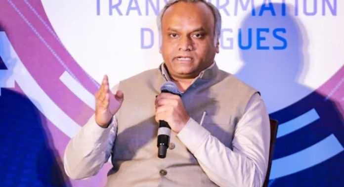 കോൺഗ്രസ് അധികാരത്തിൽ തിരിച്ചെത്തിയാൽ ആർഎസ്എസിനെ നിരോധിക്കുമെന്ന് കർണാടക മന്ത്രി പ്രിയങ്ക് ഖർഗെ കോൺഗ്രസ് അധികാരത്തിൽ തിരിച്ചെത്തിയാൽ ആർഎസ്എസിനെ നിരോധിക്കുമെന്ന് കർണാടക മന്ത്രി പ്രിയങ്ക് ഖർഗെ
