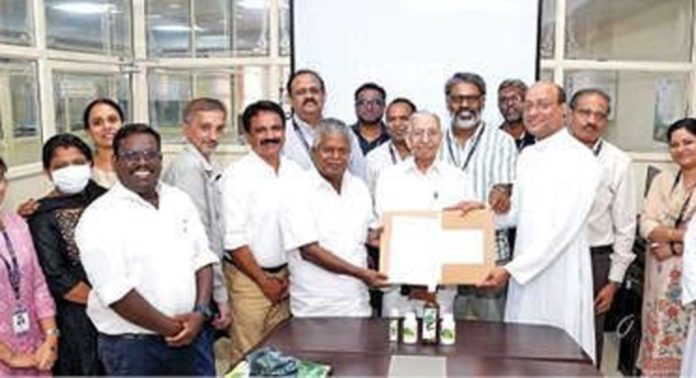 ഓണാട്ടുകര എള്ളെണ്ണയെപ്പറ്റി തൃശ്ശൂരിലെ ജൂബിലി പഠനകേന്ദ്രം ഗവേഷണം നടത്തുന്നു ഓണാട്ടുകര എള്ളെണ്ണയെപ്പറ്റി തൃശ്ശൂരിലെ ജൂബിലി പഠനകേന്ദ്രം ഗവേഷണം നടത്തുന്നു