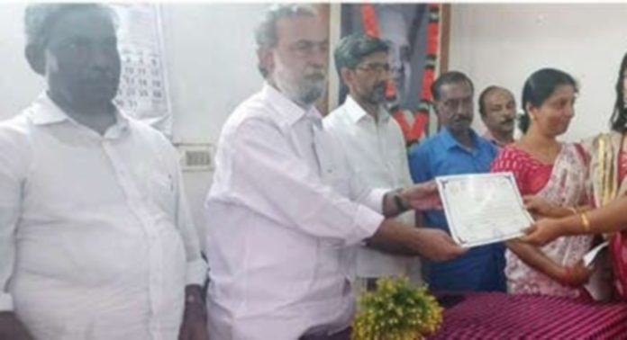 എൻഎസ്എസ് വനിതാ ടെയ്ലറിങ് ആൻഡ് ഫാഷൻ ഡിസൈനിങ് ഇൻസ്റ്റിറ്റ്യൂട്ടിന്റെ ഏഴാം ബാച്ച് ആരംഭിച്ചു എൻഎസ്എസ് വനിതാ ടെയ്ലറിങ് ആൻഡ് ഫാഷൻ ഡിസൈനിങ് ഇൻസ്റ്റിറ്റ്യൂട്ടിന്റെ ഏഴാം ബാച്ച് ആരംഭിച്ചു