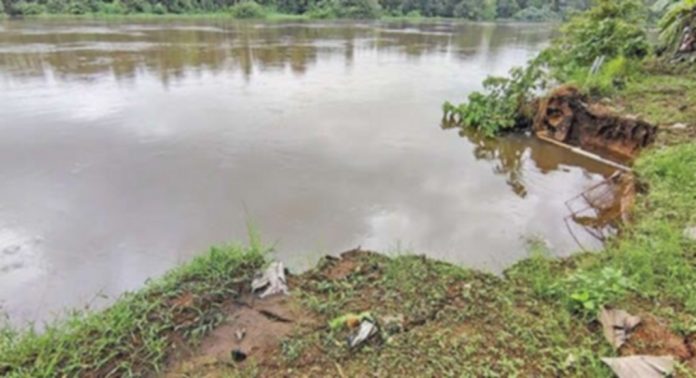 പമ്പയുടെ പുനരുദ്ധാരണത്തിനും നദീതീരങ്ങളുടെ സംരക്ഷണത്തിനുമായി ദേശീയ നദീസംരക്ഷണ പദ്ധതിയിൽ ഉൾപ്പെടുത്തുന്നത് പരിഗണനയിൽ പമ്പയുടെ പുനരുദ്ധാരണത്തിനും നദീതീരങ്ങളുടെ സംരക്ഷണത്തിനുമായി ദേശീയ നദീസംരക്ഷണ പദ്ധതിയിൽ ഉൾപ്പെടുത്തുന്നത് പരിഗണനയിൽ