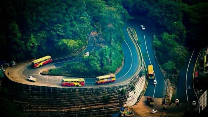 താമരശ്ശേരി ചുരത്തിൽ നിന്ന് എടുത്തുചാടിയ യുവാവിനെ 24 മണിക്കൂറിനുശേഷം പിടികൂടി താമരശ്ശേരി ചുരത്തിൽ നിന്ന് എടുത്തുചാടിയ യുവാവിനെ 24 മണിക്കൂറിനുശേഷം പിടികൂടി