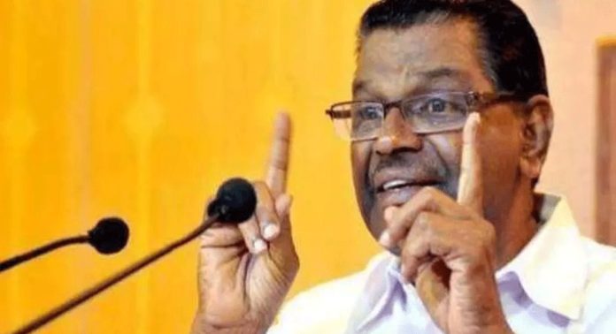 കോട്ടയത്തെ ആകാശപാത പദ്ധതി അട്ടിമറിച്ചത് മുഖ്യമന്ത്രി പിണറായി വിജയനാണെന്ന് തിരുവഞ്ചൂര് രാധാകൃഷ്ണൻ കോട്ടയത്തെ ആകാശപാത പദ്ധതി അട്ടിമറിച്ചത് മുഖ്യമന്ത്രി പിണറായി വിജയനാണെന്ന് തിരുവഞ്ചൂര് രാധാകൃഷ്ണൻ