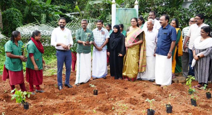 ഫുഡ്സ്കേപ്പിഗ് പദ്ധതി : മൂന്നാംഘട്ടത്തിന് തുടക്കം ഫുഡ്സ്കേപ്പിഗ് പദ്ധതി : മൂന്നാംഘട്ടത്തിന് തുടക്കം