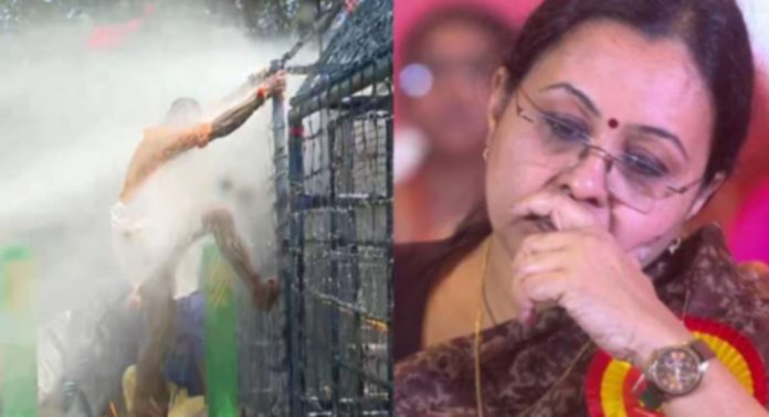ആരോഗ്യമന്ത്രി വീണാ ജോര്ജിന്റെ രാജി ആവശ്യപ്പെട്ട് പ്രതിപക്ഷ യുവജന സംഘടനകള് തെരുവിലിറങ്ങി ആരോഗ്യമന്ത്രി വീണാ ജോര്ജിന്റെ രാജി ആവശ്യപ്പെട്ട് പ്രതിപക്ഷ യുവജന സംഘടനകള് തെരുവിലിറങ്ങി
