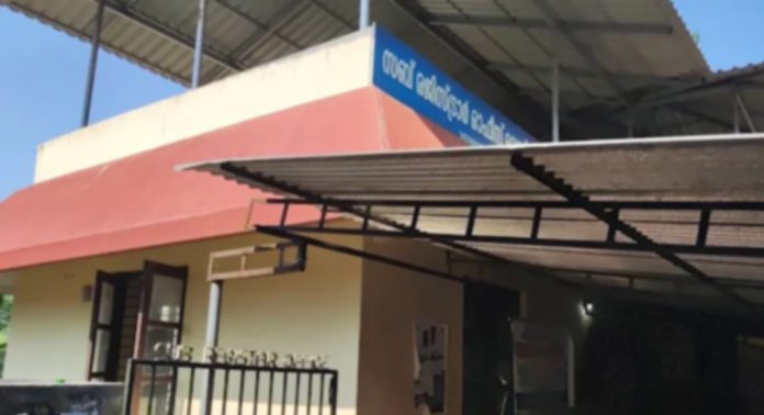 അസൗകര്യങ്ങളില് നട്ടം തിരിഞ്ഞ് വെണ്ണിക്കുളം സബ് രജിസ്ട്രാർ ഓഫീസ് അസൗകര്യങ്ങളില് നട്ടം തിരിഞ്ഞ് വെണ്ണിക്കുളം സബ് രജിസ്ട്രാർ ഓഫീസ്