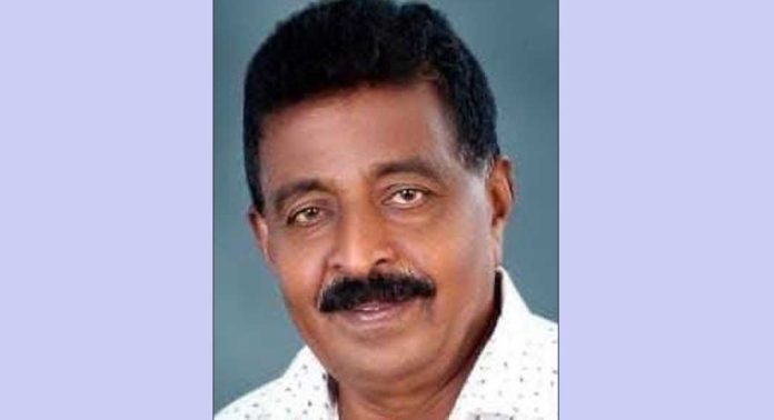 റോഡ് കുറുകെ കടക്കുന്നതിനിടയിൽ കാറിടിച്ച് പരിക്കേറ്റയാൾ മരിച്ചു റോഡ് കുറുകെ കടക്കുന്നതിനിടയിൽ കാറിടിച്ച് പരിക്കേറ്റയാൾ മരിച്ചു