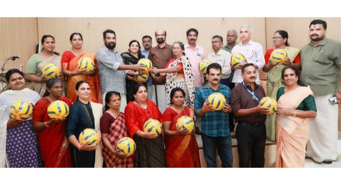 ലഹരിക്കെതിരെ കളിക്കളം ജില്ലയിൽ തുടങ്ങി ലഹരിക്കെതിരെ കളിക്കളം ജില്ലയിൽ തുടങ്ങി