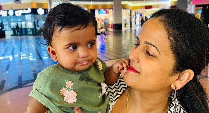 വിപഞ്ചികയുടെ കുഞ്ഞിന്റെ മൃതദേഹം സംസ്കരിക്കുന്നത് മാറ്റിവെച്ചു വിപഞ്ചികയുടെ കുഞ്ഞിന്റെ മൃതദേഹം സംസ്കരിക്കുന്നത് മാറ്റിവെച്ചു