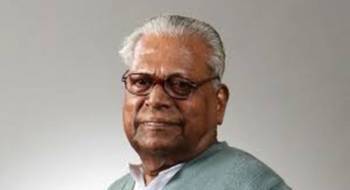 വി എസ് അച്യുതാനന്ദന്റെ ആരോഗ്യനില വിലയിരുത്താൻ വിശാല മെഡിക്കൽ ബോർഡ് ചേരും വി എസ് അച്യുതാനന്ദന്റെ ആരോഗ്യനില വിലയിരുത്താൻ വിശാല മെഡിക്കൽ ബോർഡ് ചേരും