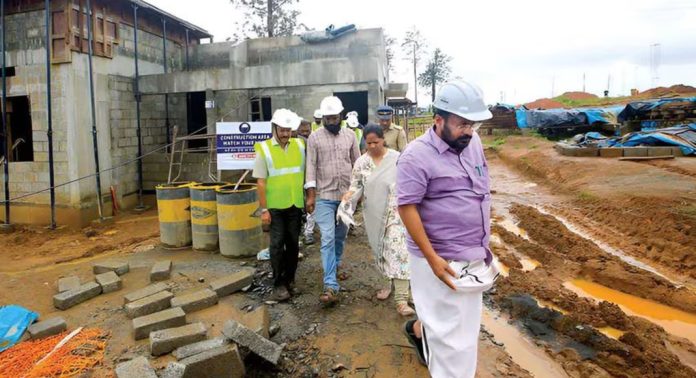മുണ്ടക്കൈ-ചൂരൽമല ടൗൺഷിപ്പിലെ മാതൃകാവീടിന്റെ നിർമാണം അന്തിമഘട്ടത്തിൽ മുണ്ടക്കൈ-ചൂരൽമല ടൗൺഷിപ്പിലെ മാതൃകാവീടിന്റെ നിർമാണം അന്തിമഘട്ടത്തിൽ