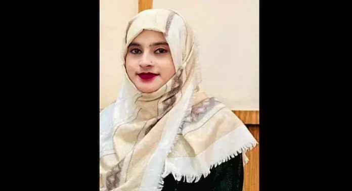 സ്ത്രീധന പീഡന മരണം ; യുപിയിൽ യുവതിയെ ഭര്തൃവീട്ടുകാര് നിര്ബന്ധിച്ച് ആസിഡ് കുടിപ്പിച്ചു സ്ത്രീധന പീഡന മരണം ; യുപിയിൽ യുവതിയെ ഭര്തൃവീട്ടുകാര് നിര്ബന്ധിച്ച് ആസിഡ് കുടിപ്പിച്ചു