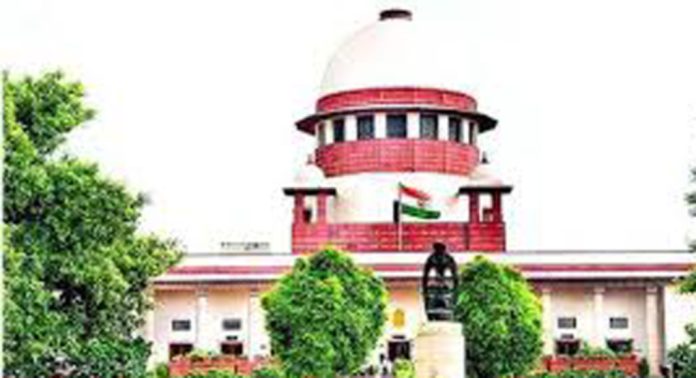 നോട്ട വോട്ടുകളുടെ നിയമസാധുത പരിശോധിക്കാൻ സുപ്രീം കോടതി നോട്ട വോട്ടുകളുടെ നിയമസാധുത പരിശോധിക്കാൻ സുപ്രീം കോടതി