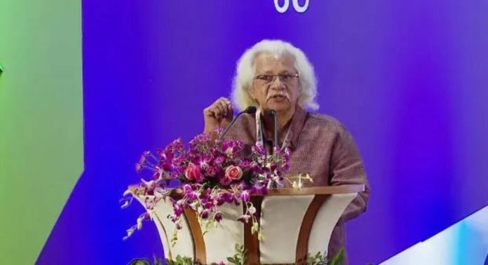 അടൂർ ഗോപാലകൃഷ്ണന്റെ ആരോപണങ്ങൾക്ക് മറുപടിയുമായി കേരള സംഗീത നാടക അക്കാദമി വൈസ് ചെയർപേഴ്സൺ പുഷ്പവതി അടൂർ ഗോപാലകൃഷ്ണന്റെ ആരോപണങ്ങൾക്ക് മറുപടിയുമായി കേരള സംഗീത നാടക അക്കാദമി വൈസ് ചെയർപേഴ്സൺ പുഷ്പവതി