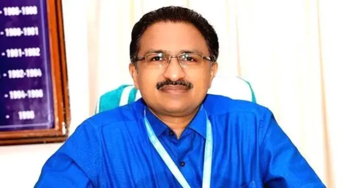 ഡോ. കെ എസ് അനിൽകുമാറിന് നൽകിയ കുറ്റാരോപണ നോട്ടീസ് ഹൈക്കോടതി സ്റ്റേ ചെയ്തു ഡോ. കെ എസ് അനിൽകുമാറിന് നൽകിയ കുറ്റാരോപണ നോട്ടീസ് ഹൈക്കോടതി സ്റ്റേ ചെയ്തു