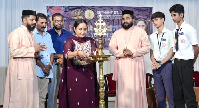 ബഥനി സെന്റ് ജോൺസ് ഇംഗ്ലീഷ് ഹയർസെക്കൻഡറി സ്കൂളിൽ വിദ്യാർത്ഥികളുടെ കലോത്സവ പരിപാടികൾക്ക് തുടക്കമായി ബഥനി സെന്റ് ജോൺസ് ഇംഗ്ലീഷ് ഹയർസെക്കൻഡറി സ്കൂളിൽ വിദ്യാർത്ഥികളുടെ കലോത്സവ പരിപാടികൾക്ക് തുടക്കമായി