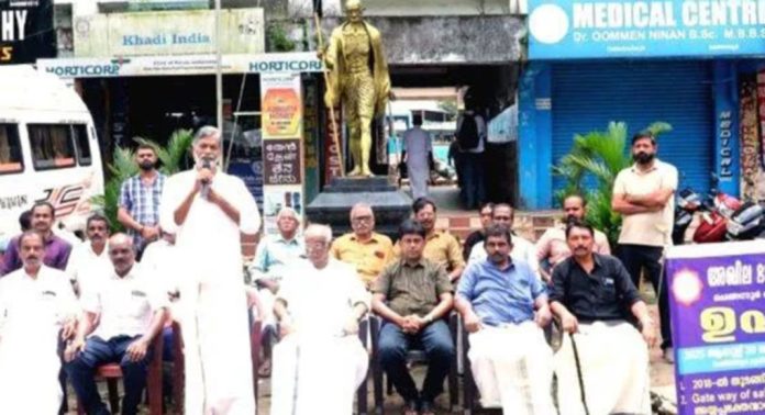 അഖിലഭാരത അയ്യപ്പസേവാസംഘം ഉപവാസ സമരം നടത്തി അഖിലഭാരത അയ്യപ്പസേവാസംഘം ഉപവാസ സമരം നടത്തി
