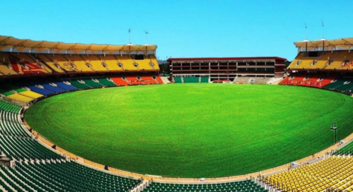 കെസിഎല് ; പിച്ചുകളുടെ നിര്മ്മാണം അവസാന ഘട്ടത്തില് കെസിഎല് ; പിച്ചുകളുടെ നിര്മ്മാണം അവസാന ഘട്ടത്തില്