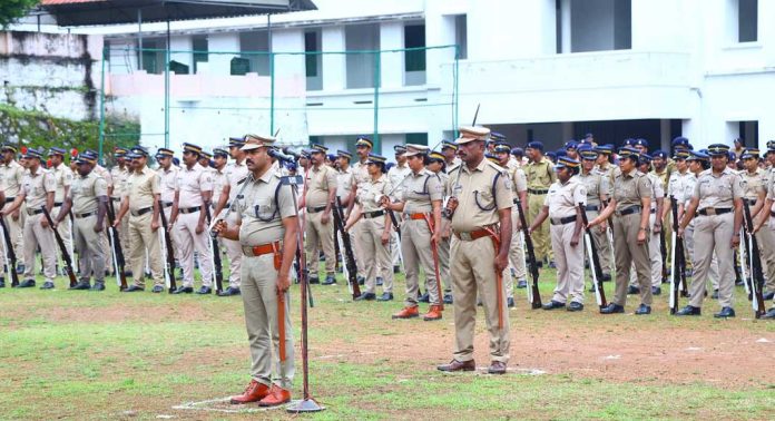 സ്വാതന്ത്ര്യദിനാഘോഷം : ഡ്രസ് റിഹേഴ്സല് അരങ്ങേറി സ്വാതന്ത്ര്യദിനാഘോഷം : ഡ്രസ് റിഹേഴ്സല് അരങ്ങേറി