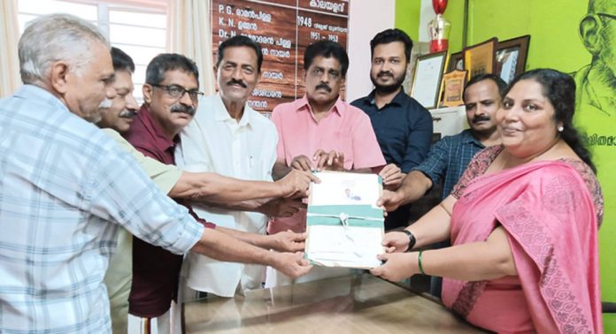 റിഫോമ്ഡ് അഗ്രികൾച്ചറൽ സൊസൈറ്റിയുടെ 5 സെന്റ് ഭൂമി സിദ്ധ ഔഷധ ശാല തുടങ്ങുന്നതിന് കോന്നി ഗ്രാമ പഞ്ചായത്തിന് കൈമാറി റിഫോമ്ഡ് അഗ്രികൾച്ചറൽ സൊസൈറ്റിയുടെ 5 സെന്റ് ഭൂമി സിദ്ധ ഔഷധ ശാല തുടങ്ങുന്നതിന് കോന്നി ഗ്രാമ പഞ്ചായത്തിന് കൈമാറി