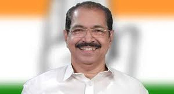രാഹുൽ മാങ്കൂട്ടത്തിൽ എംഎൽഎക്കെതിരെ കോൺഗ്രസ് പാർട്ടിയെടുത്ത തീരുമാനം ഐക്യകണ്ഠേനയാണെന്ന് സണ്ണി ജോസഫ് രാഹുൽ മാങ്കൂട്ടത്തിൽ എംഎൽഎക്കെതിരെ കോൺഗ്രസ് പാർട്ടിയെടുത്ത തീരുമാനം ഐക്യകണ്ഠേനയാണെന്ന് സണ്ണി ജോസഫ്