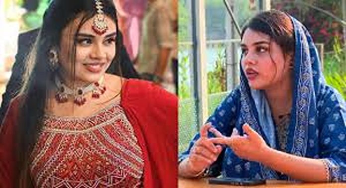ഗുരുവായൂർ ക്ഷേത്രക്കുളത്തിൽ റീല്സ് ചിത്രീകരിച്ച ബിഗ് ബോസ് താരത്തിനെതിരെ പരാതി ഗുരുവായൂർ ക്ഷേത്രക്കുളത്തിൽ റീല്സ് ചിത്രീകരിച്ച ബിഗ് ബോസ് താരത്തിനെതിരെ പരാതി