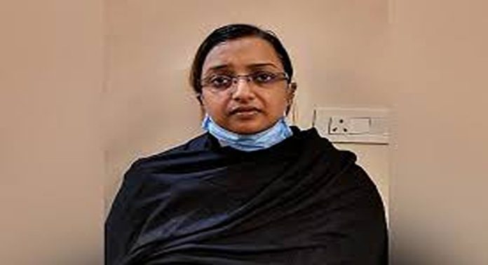 സ്വര്ണക്കടത്ത് കേസിൽ സ്വപ്ന സുരേഷിനും പി സി ജോർജിനുമെതിരെ ക്രൈംബ്രാഞ്ച് കുറ്റപത്രം സമർപ്പിച്ചു സ്വര്ണക്കടത്ത് കേസിൽ സ്വപ്ന സുരേഷിനും പി സി ജോർജിനുമെതിരെ ക്രൈംബ്രാഞ്ച് കുറ്റപത്രം സമർപ്പിച്ചു