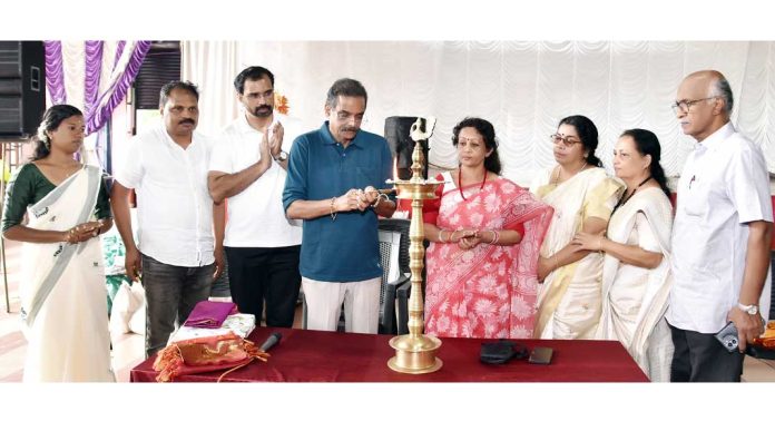 ഓണാഘോഷവും സ്നേഹസംഗമവും നടത്തി ഓണാഘോഷവും സ്നേഹസംഗമവും നടത്തി