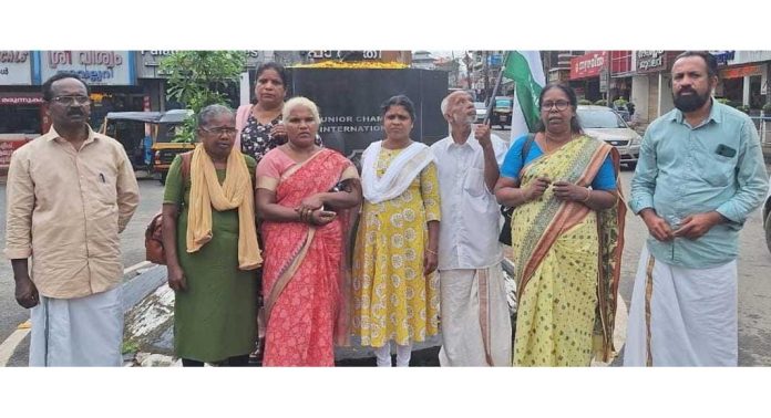 ബ്രിട്ടീഷുക്കാരിൽ നിന്നും നേടിയെടുത്ത സ്വാതന്ത്ര്യവും ജനാധിപത്യവും പൗരസ്വാതന്ത്ര്യവും ഇന്ന് വെല്ലുവിളികൾ നേരിടുകയാണ് ; വത്സമ്മ ജോൺ ബ്രിട്ടീഷുക്കാരിൽ നിന്നും നേടിയെടുത്ത സ്വാതന്ത്ര്യവും ജനാധിപത്യവും പൗരസ്വാതന്ത്ര്യവും ഇന്ന് വെല്ലുവിളികൾ നേരിടുകയാണ് ; വത്സമ്മ ജോൺ