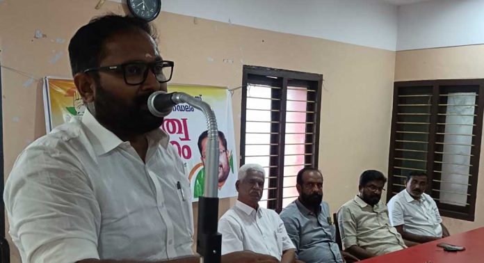 ഏതു പ്രതിസന്ധികളെയും അതിജീവിക്കുവാൻ ആർജവം ഉള്ളപാർട്ടിയാണ് കോൺഗ്രസ് ; അനീഷ് വരിക്കണ്ണാമല ഏതു പ്രതിസന്ധികളെയും അതിജീവിക്കുവാൻ ആർജവം ഉള്ളപാർട്ടിയാണ് കോൺഗ്രസ് ; അനീഷ് വരിക്കണ്ണാമല