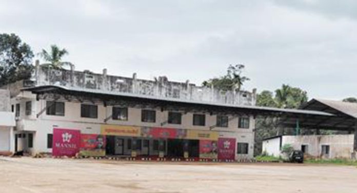 കോന്നി കെഎസ്ആർടിസി ഡിപ്പോ ഉദ്ഘാടനം വൈകും കോന്നി കെഎസ്ആർടിസി ഡിപ്പോ ഉദ്ഘാടനം വൈകും