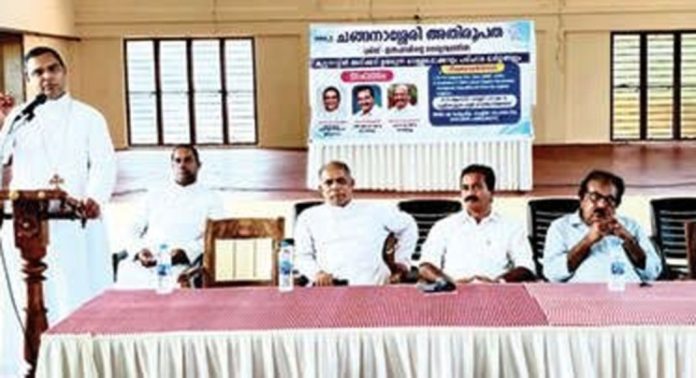 കുട്ടനാട്ടിലെ വെള്ളപ്പൊക്കക്കെടുതി ; സംവാദം സംഘടിപ്പിച്ചു കുട്ടനാട്ടിലെ വെള്ളപ്പൊക്കക്കെടുതി ; സംവാദം സംഘടിപ്പിച്ചു